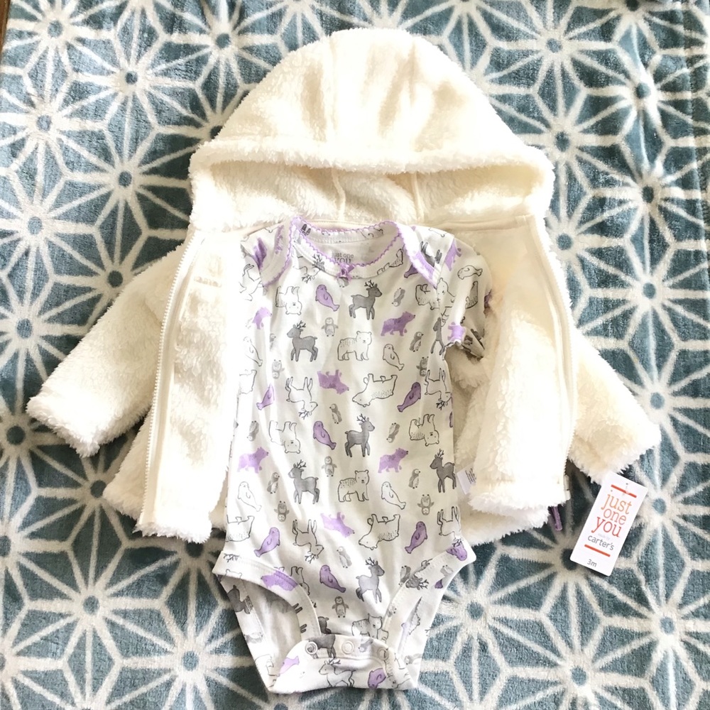 Carters Baby Set - Picture 2 of 4